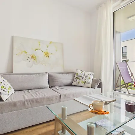 Apartment Calm & Cozy Monteverdiego By Solarento
